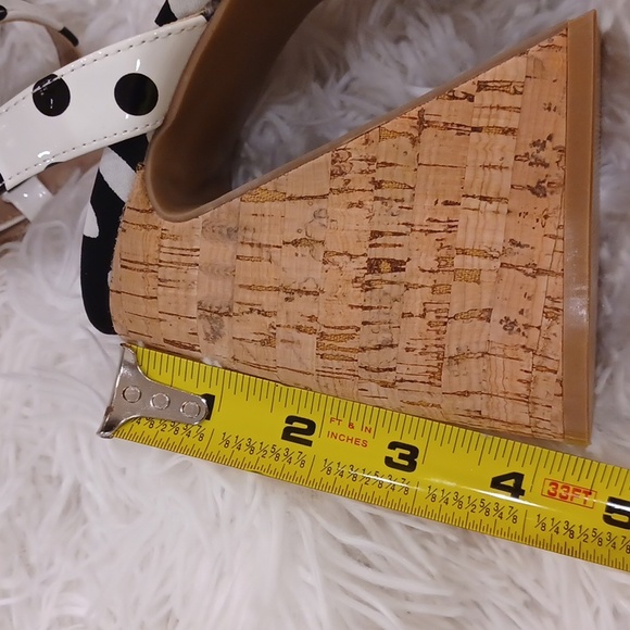 Betsey Johnson Women's Sprite Fruit Embellished Chunky Heels Sandals Size 7M NEW - Picture 15 of 16